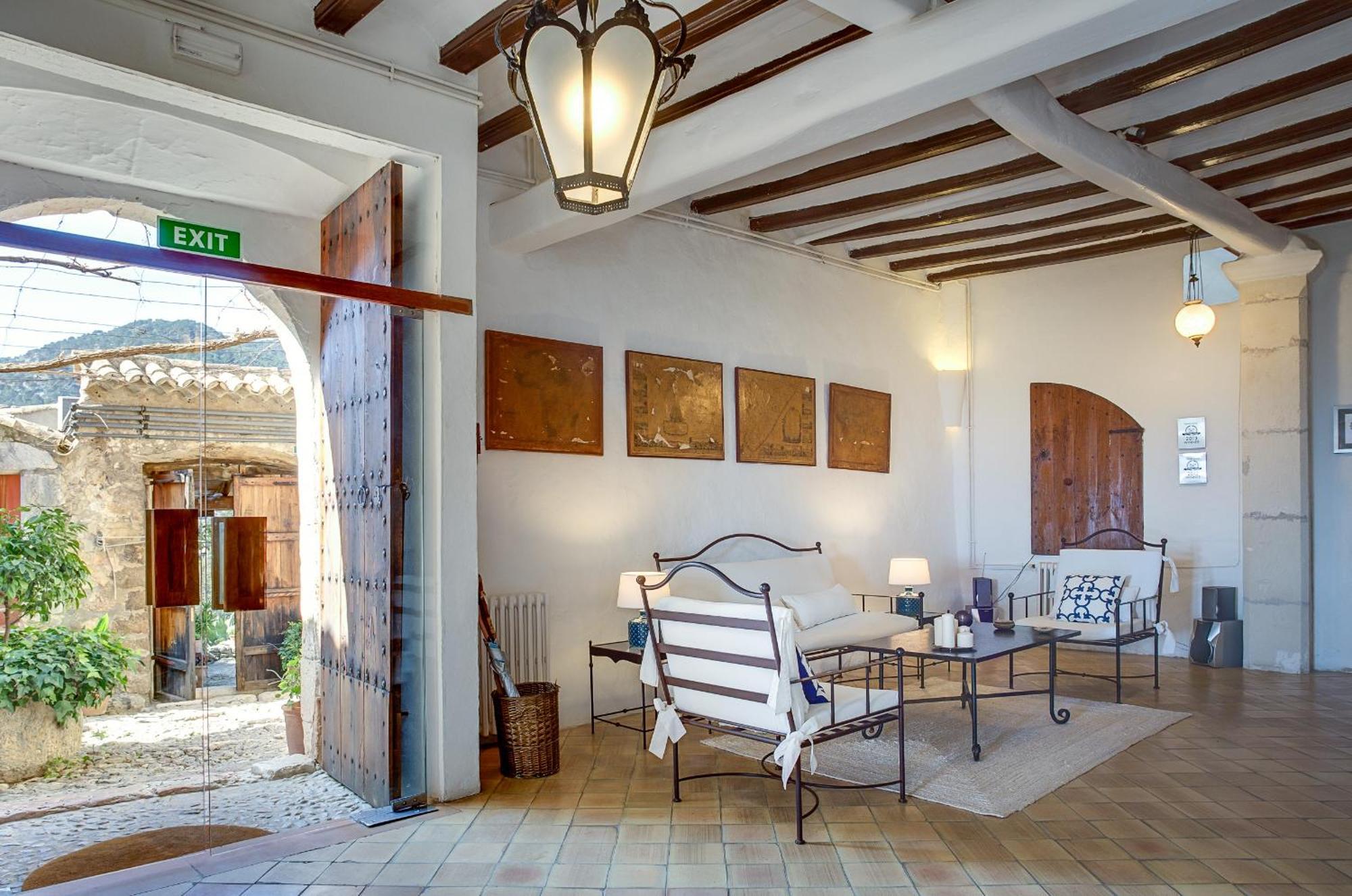 Finca Es Castell บินิโบนา ภายนอก รูปภาพ