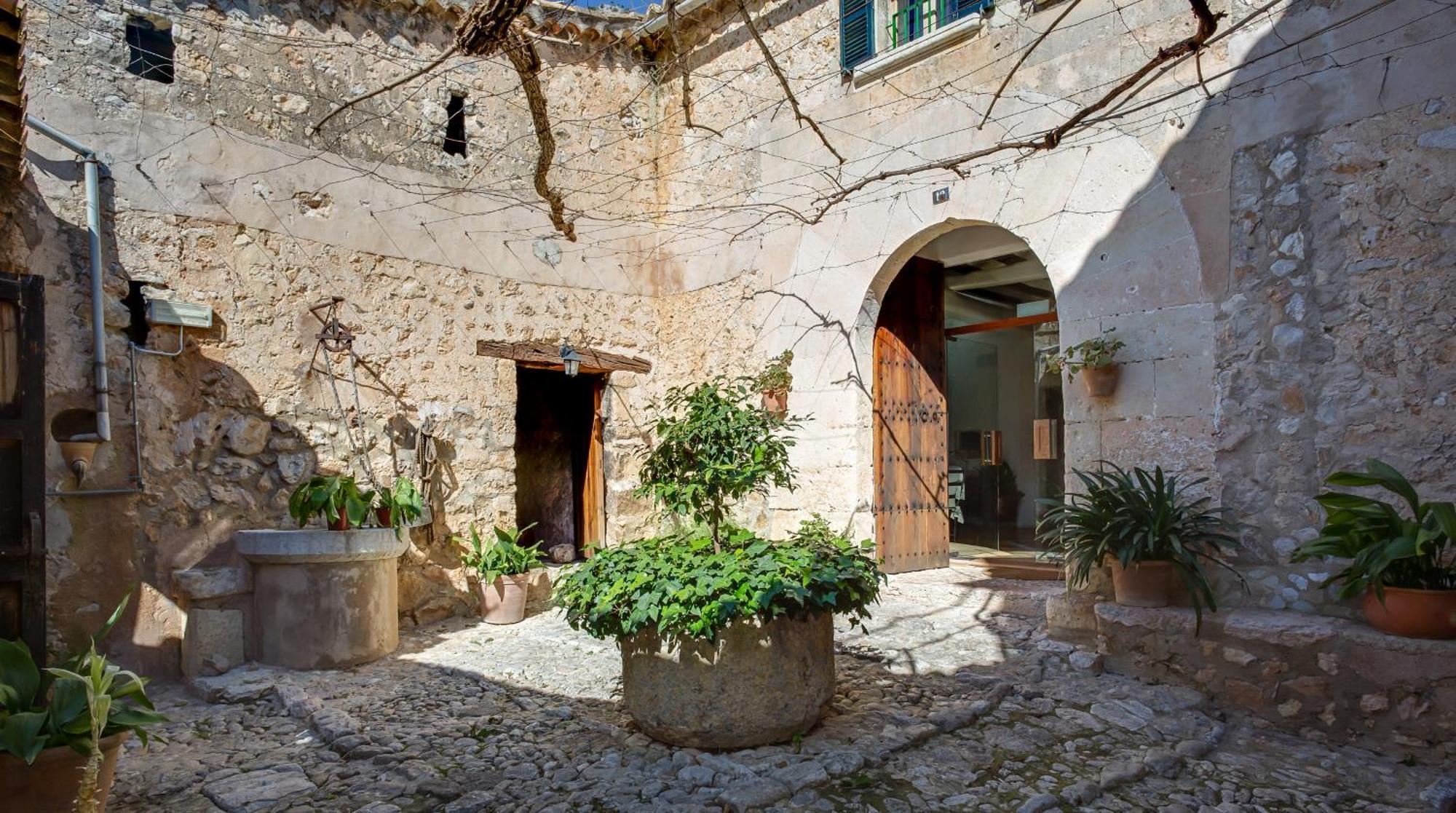 Finca Es Castell บินิโบนา ภายนอก รูปภาพ